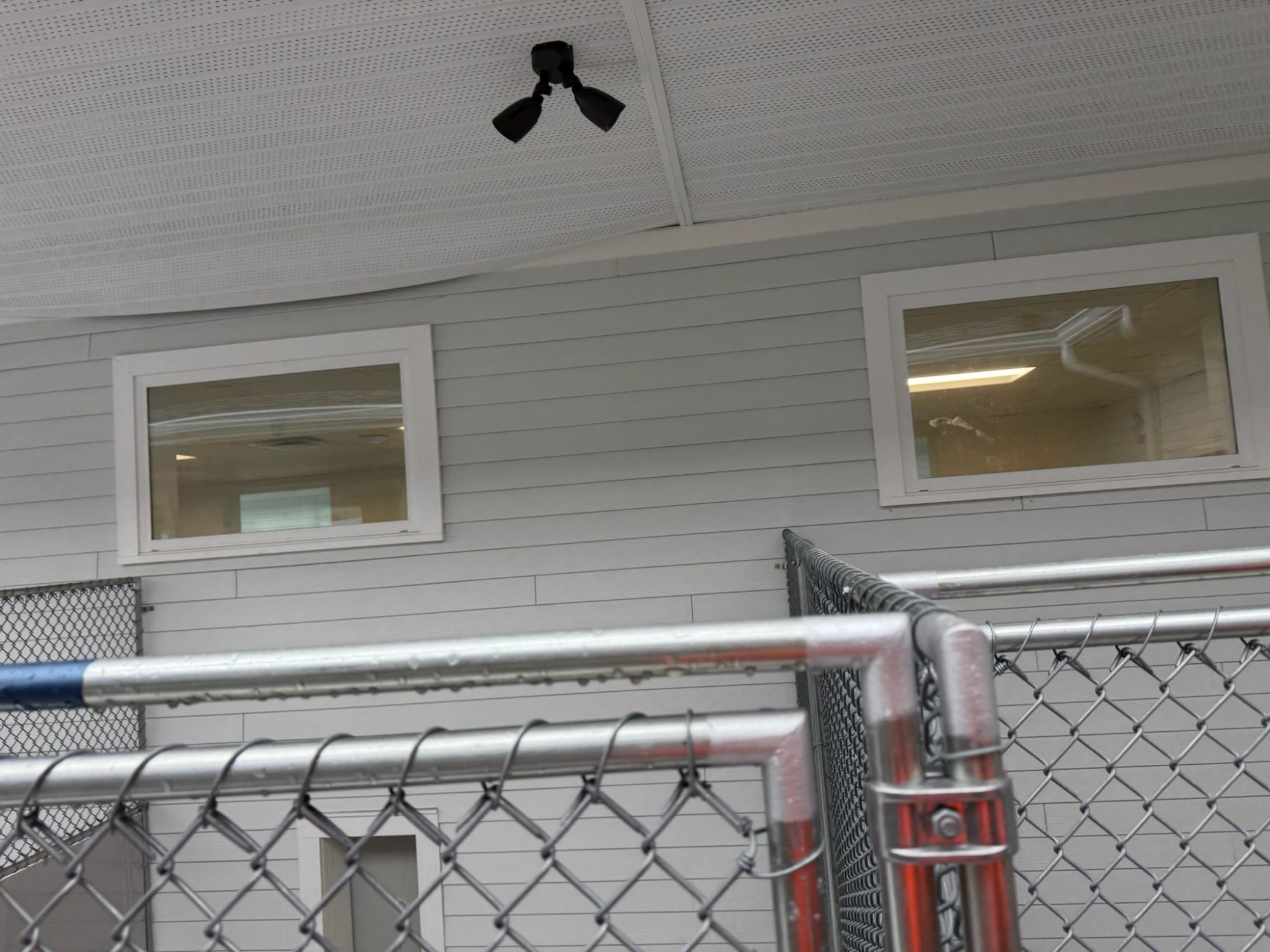 Exterior run close-up